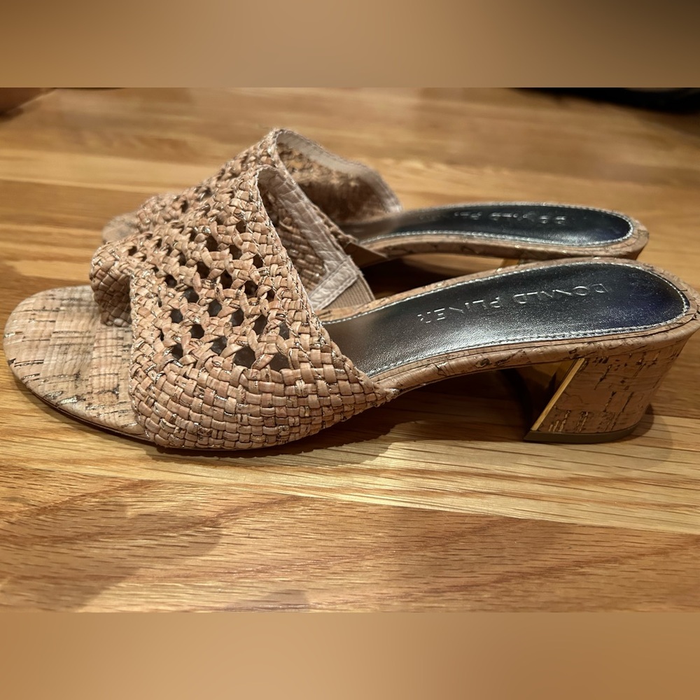 David Pliner Melrose3 Slide - Barely Worn - image 3